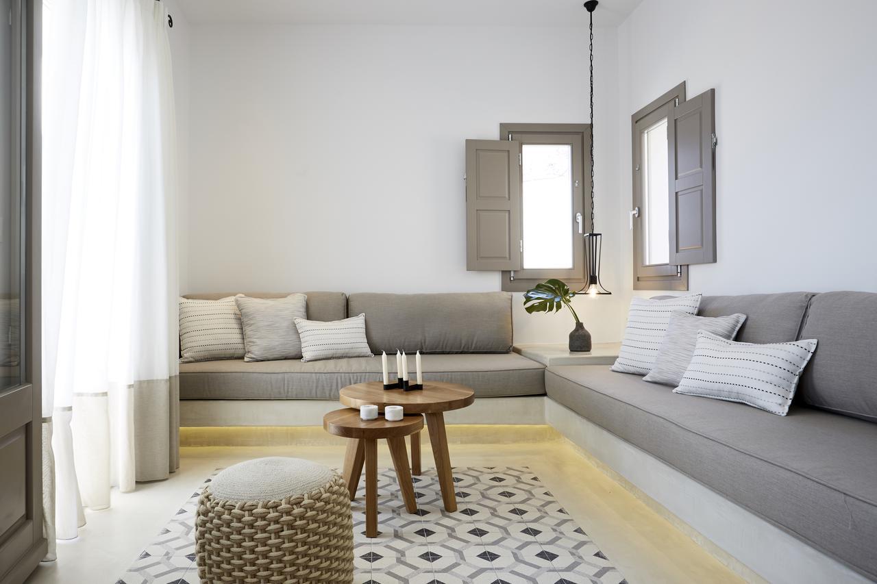 White & Co. La Torre Suites Pýrgos Exteriör bild